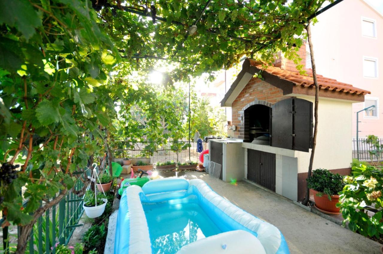 Roso Apartment With Sea View Трогир Экстерьер фото
